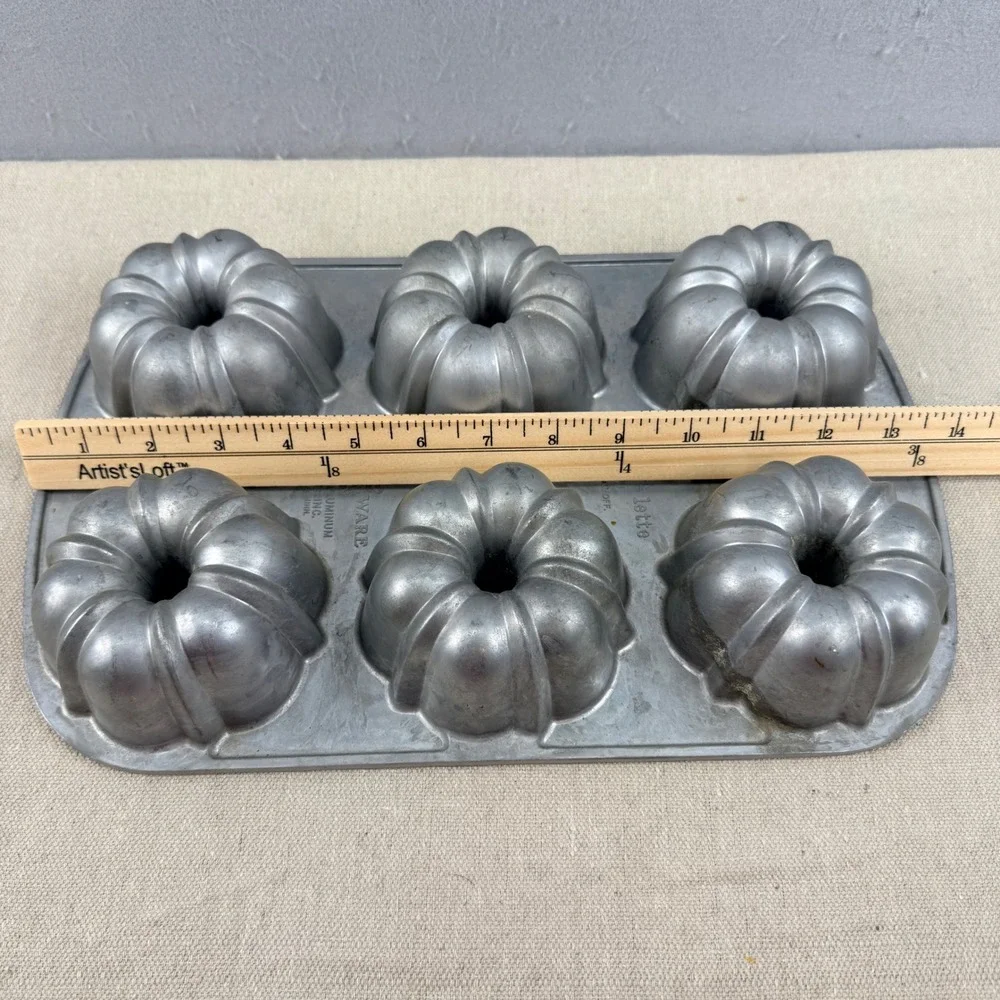 Vintage Nordic Ware Bundt-lette 6 Mini Bundt Cake Pan Cast Aluminum USA‎